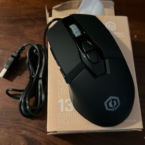 Cyber powerPC gaming mouse